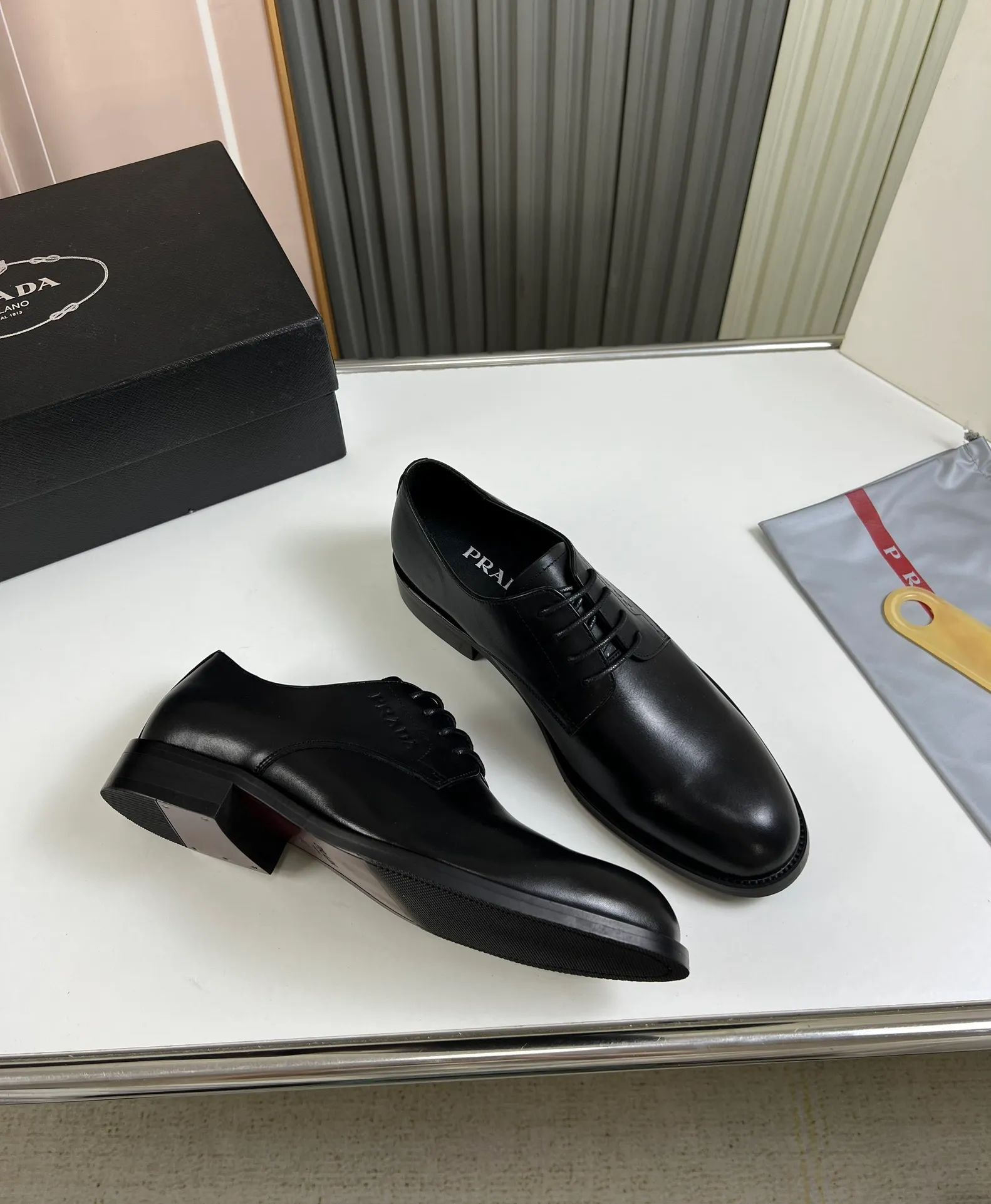 Men's shoes 💰520💰 Prada.PRADA men's business casual leather shoes, 1:1 shipment ⬆️Luxurious and noble 👞All imported original brand leather materials, just to create a more comfortable wearing experience, upper: original cowhide ➕Imported full cow lining, original outsole ✔️36-45 (45 non-returnable)